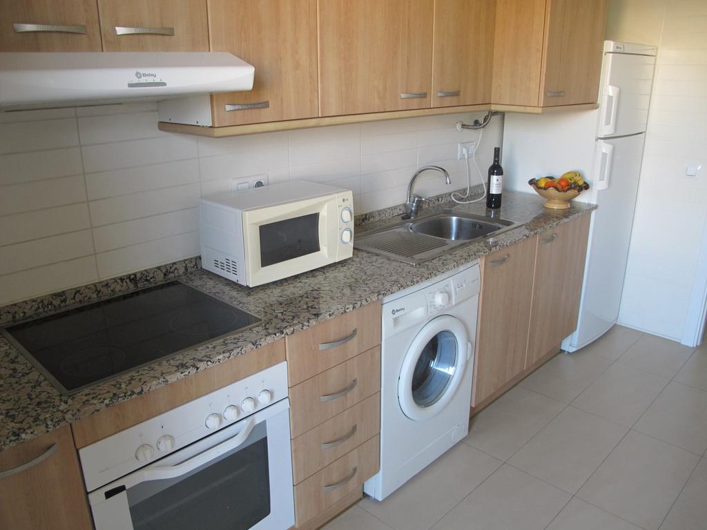 Salou Med Apartamentos Екстериор снимка