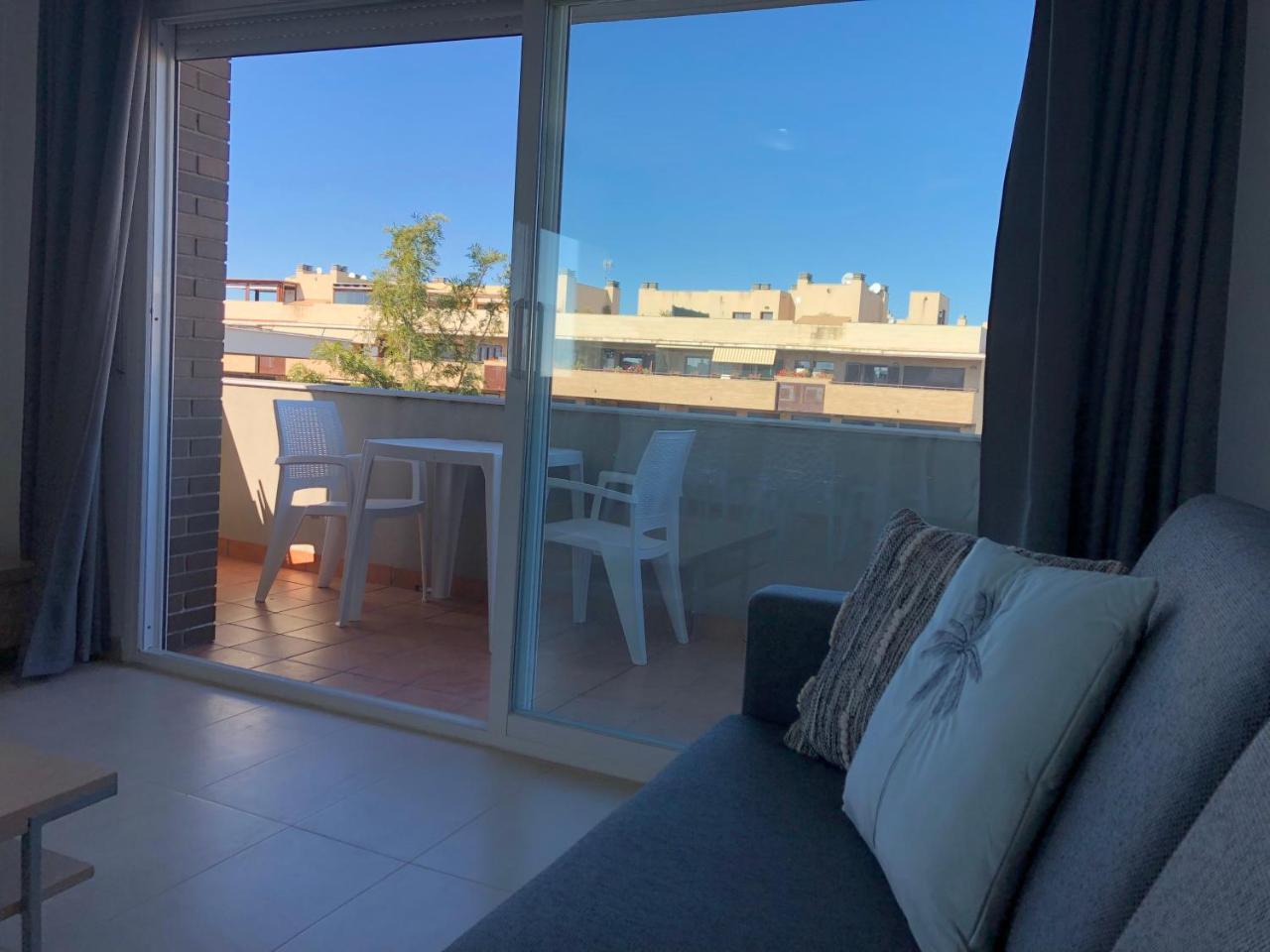 Salou Med Apartamentos Екстериор снимка
